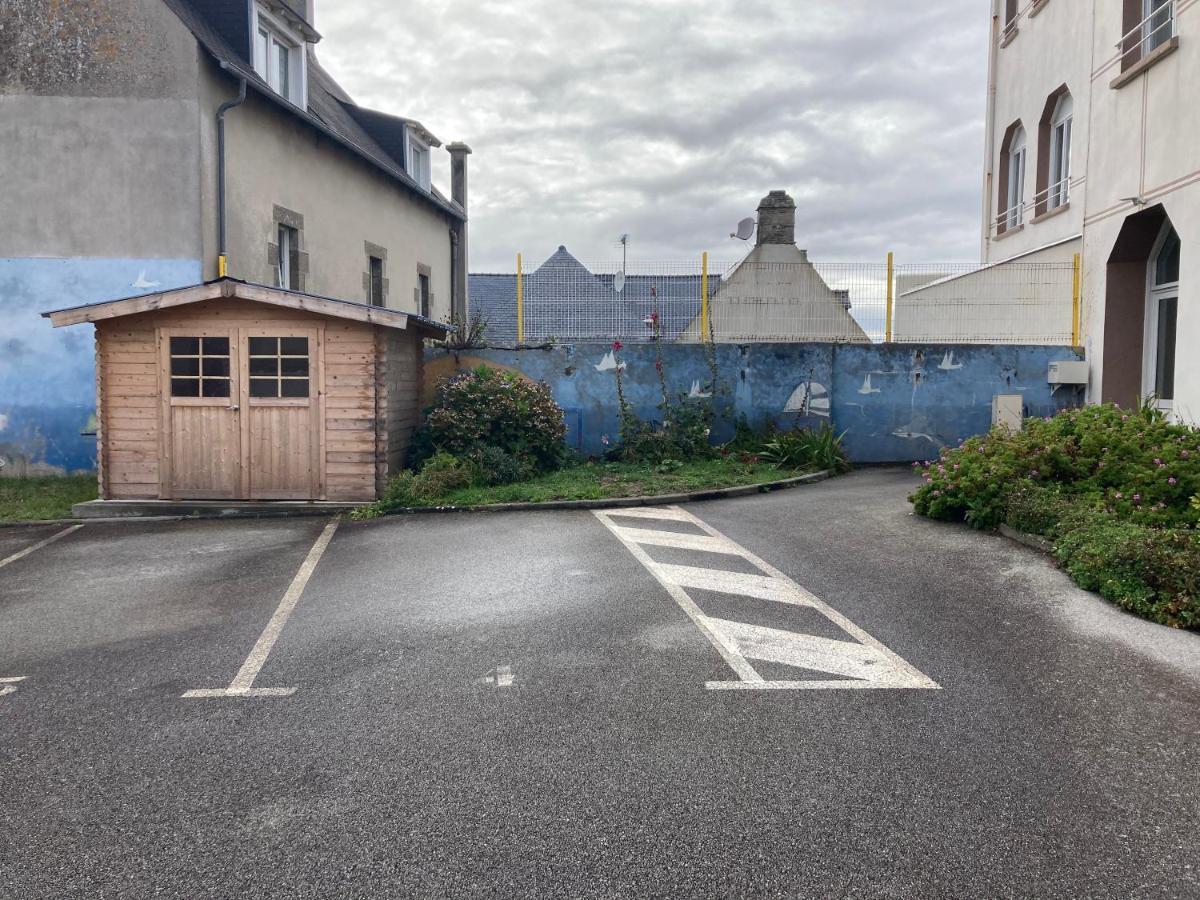 T2 Le Conquet "Molene" Avec Parking Prive 300M Commerces Leilighet Eksteriør bilde